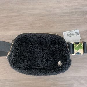 NWT Lululemon Fleece Sherpa Belt Bag